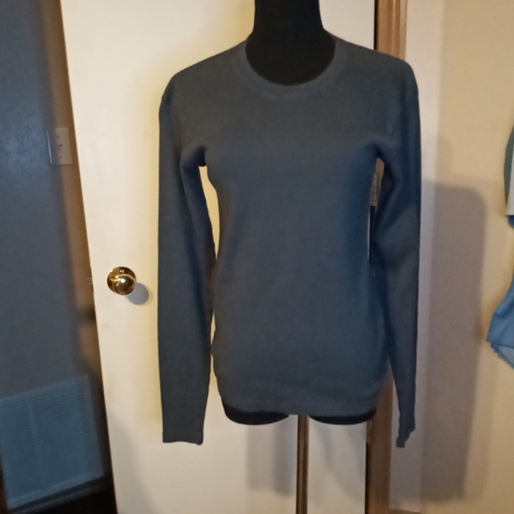 Big Enough size m long sleeve crew neck t-shirt